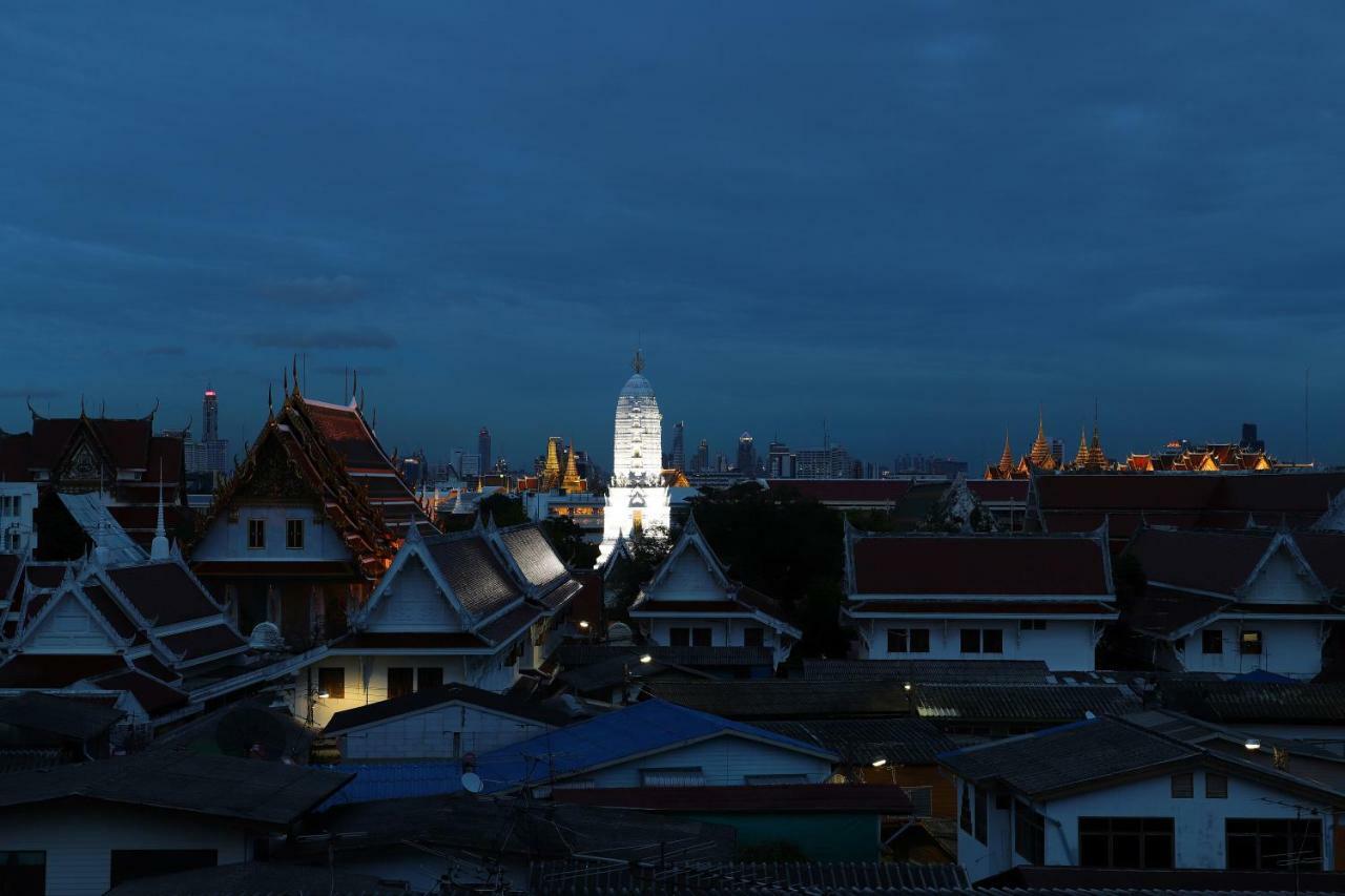 Ekanake Hostel Bangkok Exterior photo