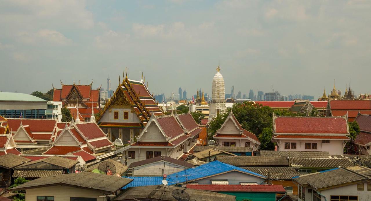 Ekanake Hostel Bangkok Exterior photo